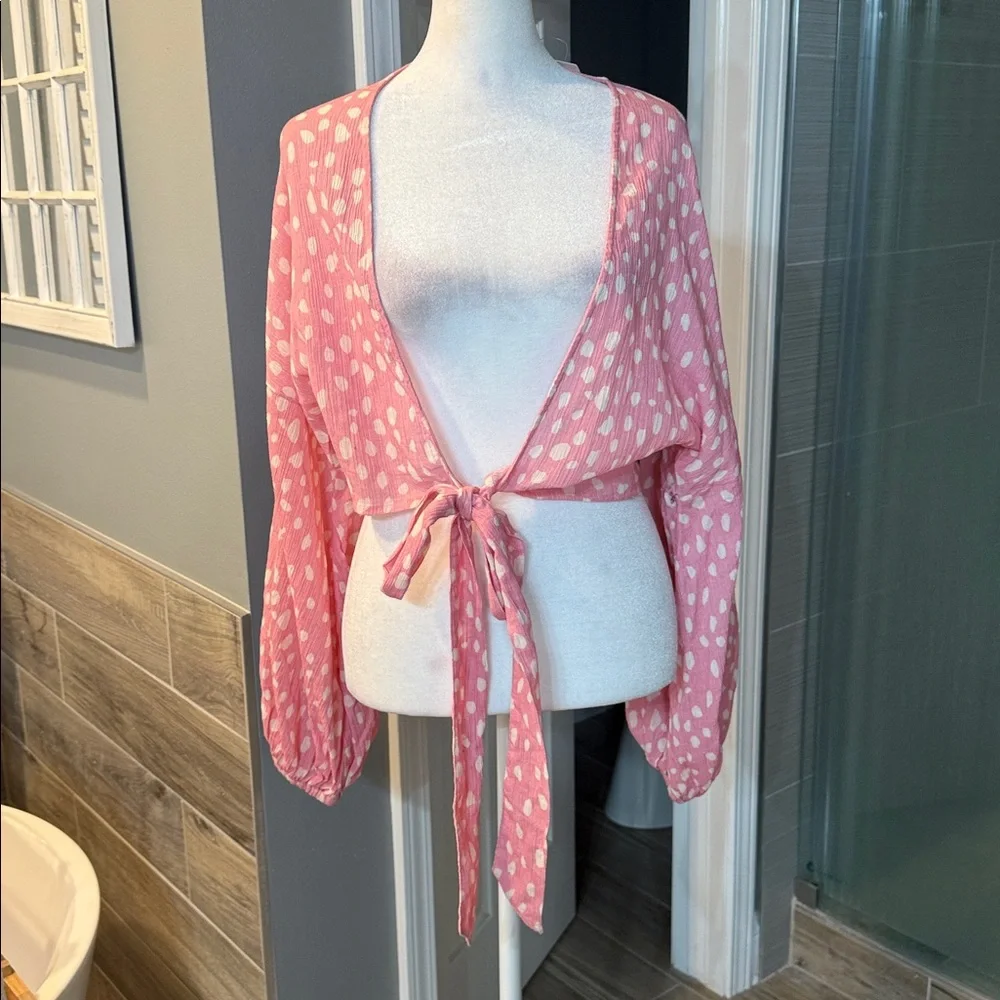 Anthropologie Pink‎ and White Polkadot Tie Front Kimono NWT - Picture 5 of 12